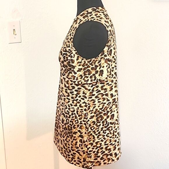 Leopard Print One Cold-Shoulder Mini-Dress, Size Medium,  NWOT - Picture 3 of 7